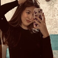 Фотография девушки Мадинка, 20 лет из г. Екатеринбург