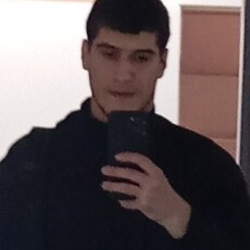 Фотография мужчины Рашид, 24 года из г. Новый Уренгой