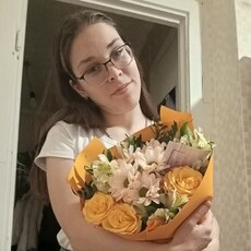 Фотография девушки Карина, 18 лет из г. Тюмень