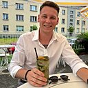 Павел, 32 года