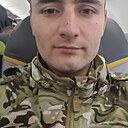 Максим, 25 лет