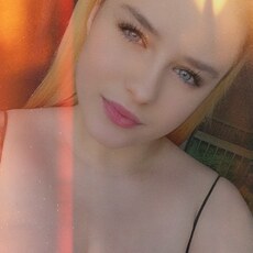 Фотография девушки Малая, 19 лет из г. Хабаровск