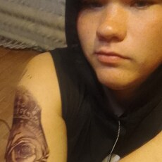 Фотография мужчины Матвей, 20 лет из г. Сузун