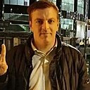 Незнакомец, 28 лет