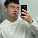 Костя, 22 года