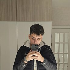 Фотография мужчины Даня, 19 лет из г. Златоуст