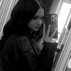 Фотография девушки Лина, 18 лет из г. Москва