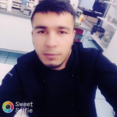 Фотография мужчины Алишер, 26 лет из г. Хабаровск