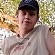 Фотография мужчины Макс, 18 лет из г. Орел