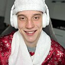 Артем, 24 года