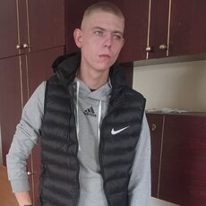 Фотография мужчины Александр, 21 год из г. Амвросиевка