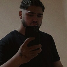 Фотография мужчины Mary, 20 лет из г. Brăila