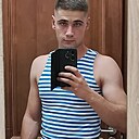 Магомед, 24 года