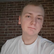 Фотография мужчины Михаил, 21 год из г. Киров