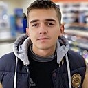 Максим, 33 года