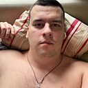 Максим, 22 года