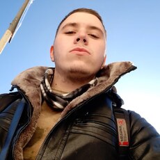 Фотография мужчины Серёжа, 20 лет из г. Владивосток