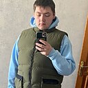 Роман, 20 лет