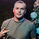 Саша, 33 года