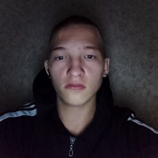 Фотография мужчины Артём, 18 лет из г. Волгоград