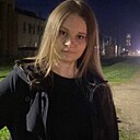 Анастасия, 18 лет