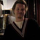 Денис, 24 года