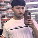 Хусанжон, 23 года