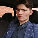 Макс, 22 года