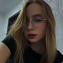 Алёна, 18 лет