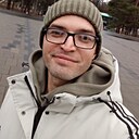 Илья, 32 года