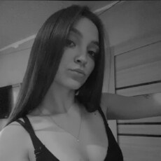 Фотография девушки Алина, 20 лет из г. Омск