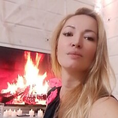 Фотография девушки Алена, 40 лет из г. Санкт-Петербург