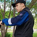 Роман, 19 лет