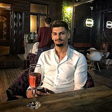 Фотография мужчины Iustin, 27 лет из г. Sinaia