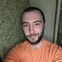 Михаил, 32 года