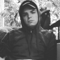 Фотография мужчины Максим, 27 лет из г. Арамиль