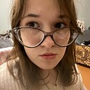 Нина, 22 года