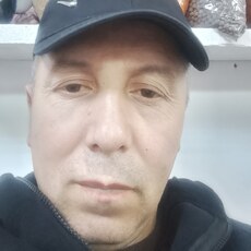 Фотография мужчины Манучехр, 43 года из г. Нефтегорск (Самарская Область)