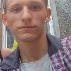 Фотография мужчины Михаил, 18 лет из г. Минеральные Воды
