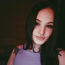 Полина, 22 года