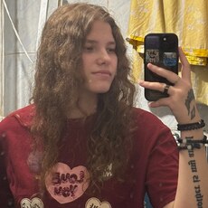 Фотография девушки Алёна, 19 лет из г. Псков