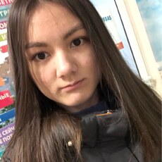 Фотография девушки Валерия, 21 год из г. Артем