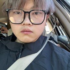 Фотография мужчины Shi, 21 год из г. Хабаровск