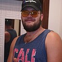 Михаил, 32 года