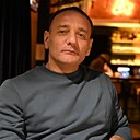 Тейхран, 39 лет