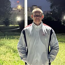 Фотография мужчины Толя, 23 года из г. Омск