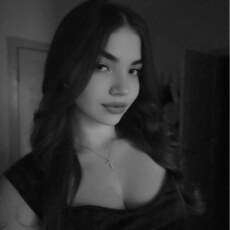 Фотография девушки Ариша, 20 лет из г. Санкт-Петербург