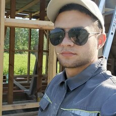 Фотография мужчины Илья, 18 лет из г. Новосибирск