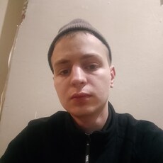 Фотография мужчины Максим, 22 года из г. Нижний Тагил