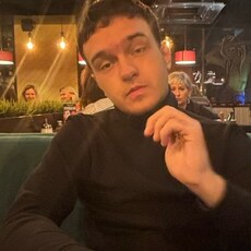 Фотография мужчины Арсений, 18 лет из г. Омск